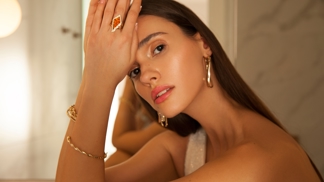 Diamanty, perly i zlato. Luxus, který si teď můžete dovolit.
Diamanty, perly i zlato. Luxus, který si teď můžete dovolit.