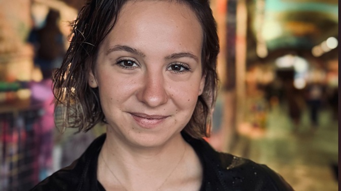 Válečná zpravodajka na Ukrajině Darja Stomatova přináší divákům příběhy těch nejobyčejnějších lidí
