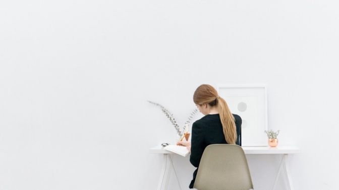 MÉNĚ JE VÍCE: 4 lidé, kteří dovedli trend minimalismu k dokonalosti