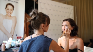 DOVE ACADEMY WORKSHOP: Pozvánka na výstavu, která oslavuje skutečnou ženskou krásu