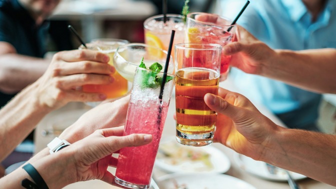 Alkohol Alkohol