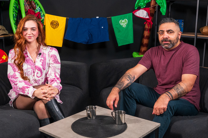 Eva Tesařová v pořadu eXtra Host.