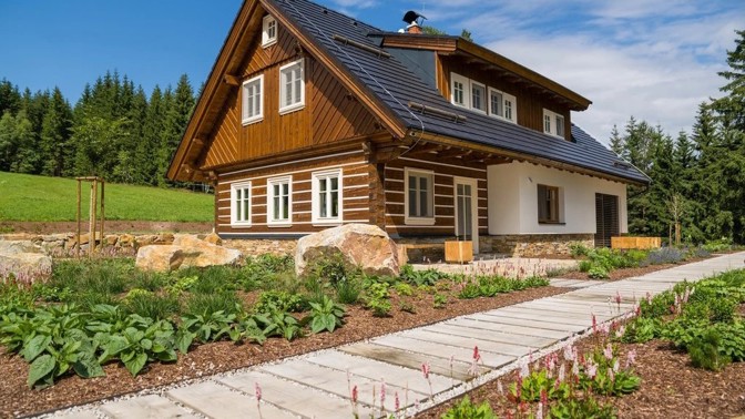 Šumavská Roubenka U Malírny: lyžování, výlety i pečení chleba