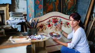 Veronika Fryčová ve své dílně
