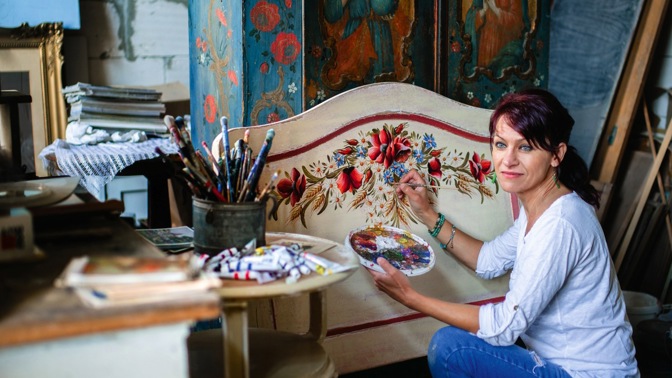Veronika Fryčová ve své dílně

