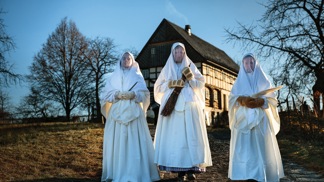 Tajemná bílá zjevení na svatou Lucii kontrolovala, zda doma nepracujete