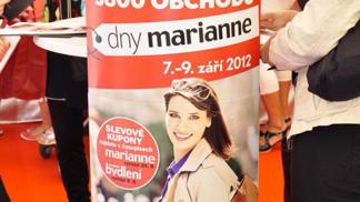 Dny Marianne z pohledu muže aneb jak nestrávit celý život jako bezpohlavní včela