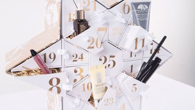 24 nejkrásnějších beauty adventních kalendářů