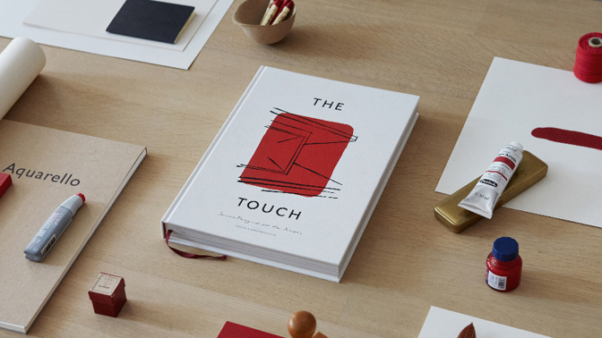 Knížka The Touch Spaces od Kinfolk