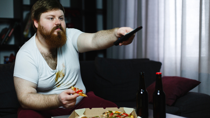 muž, tlustý, televize, pizza