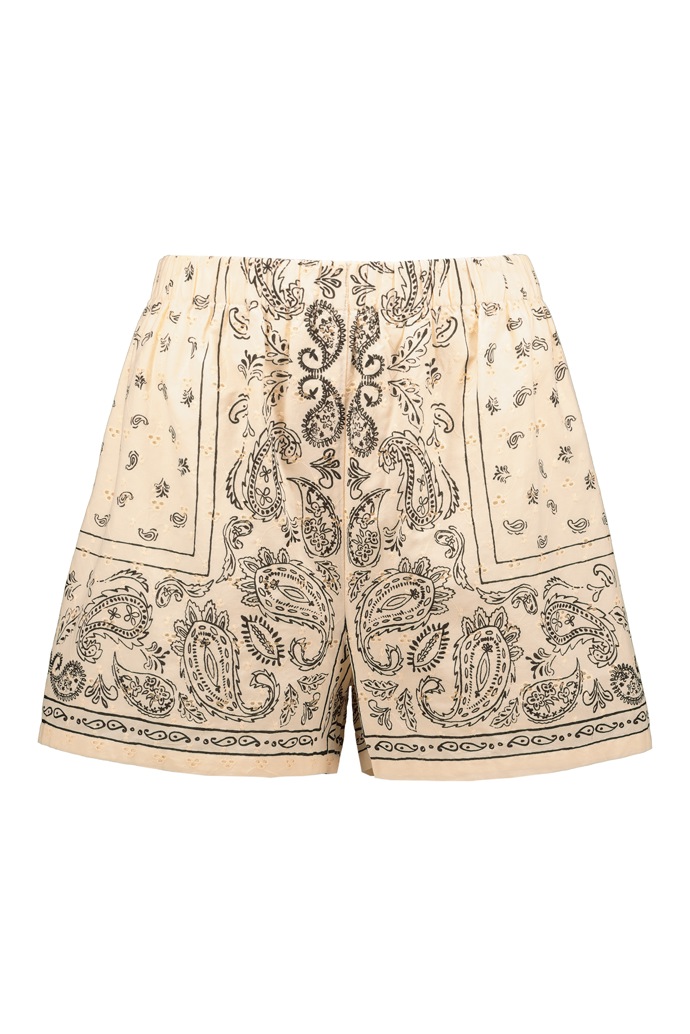 Jak se obléct na letní festival? Přinášíme tipy na nejvíce trendy outfity v boho i rockerském stylu