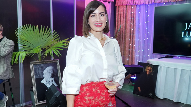Dorazila i Alex Mynářová.