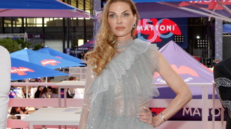 Otěhotněla mladá a život se s ní nemazlil. Topmodelka Pavlína Němcová bojovala o syna dlouhých dvanáct let
