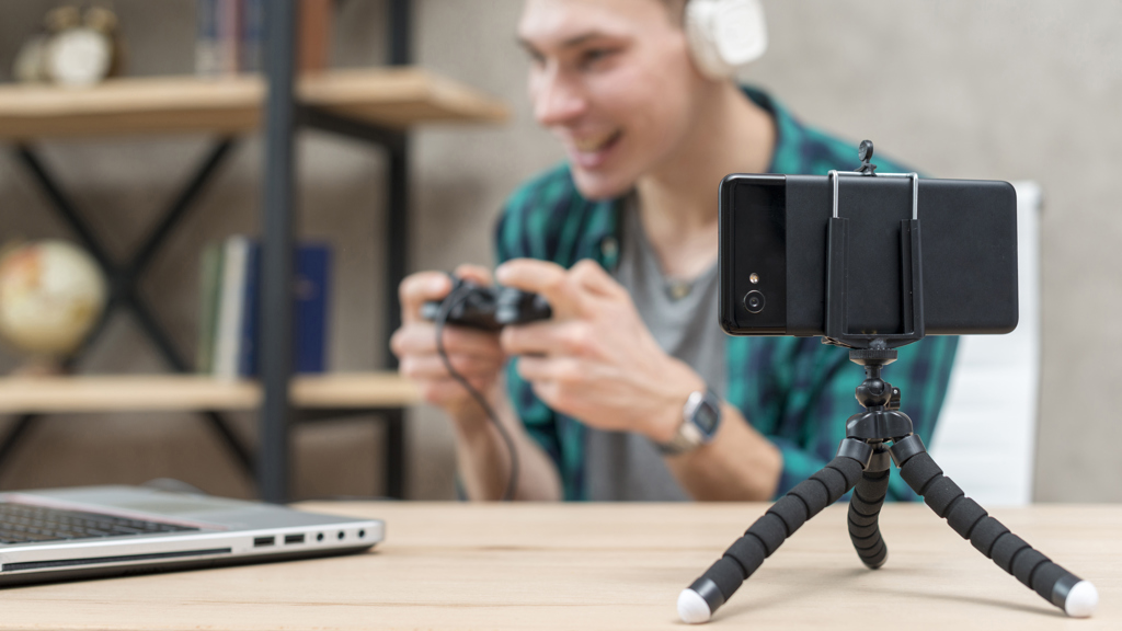 syn, muž, influencer, hraní her syn, muž, influencer, hraní her