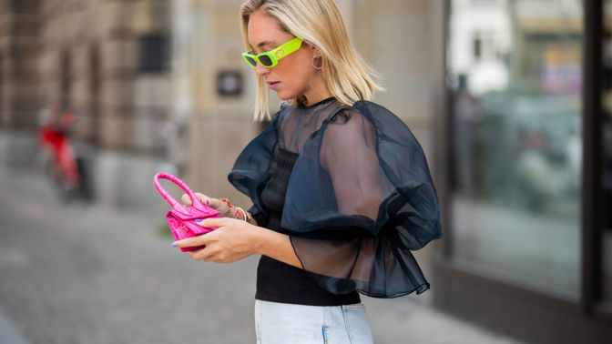 Tohle je aktuální trend z Instagramu. Už nosíte nabírané rukávy? Tohle je aktuální trend z Instagramu. Už nosíte nabírané rukávy?