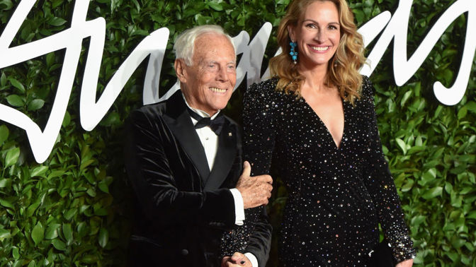 Múzy Giorgia Armaniho, vítězství Rihanny a spoustu krásných šatů. Jaké byly Fashion Awards v Londýně? Múzy Giorgia Armaniho, vítězství Rihanny a spoustu krásných šatů. Jaké byly Fashion Awards v Londýně?
