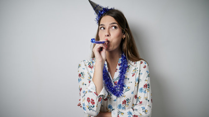 Žena oslavující Silvestra Žena oslavující Silvestra