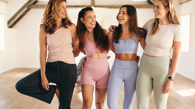 Ženy ve sportovním studiu