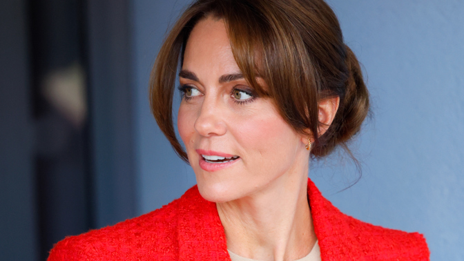 Low bun podle Kate Middleton
