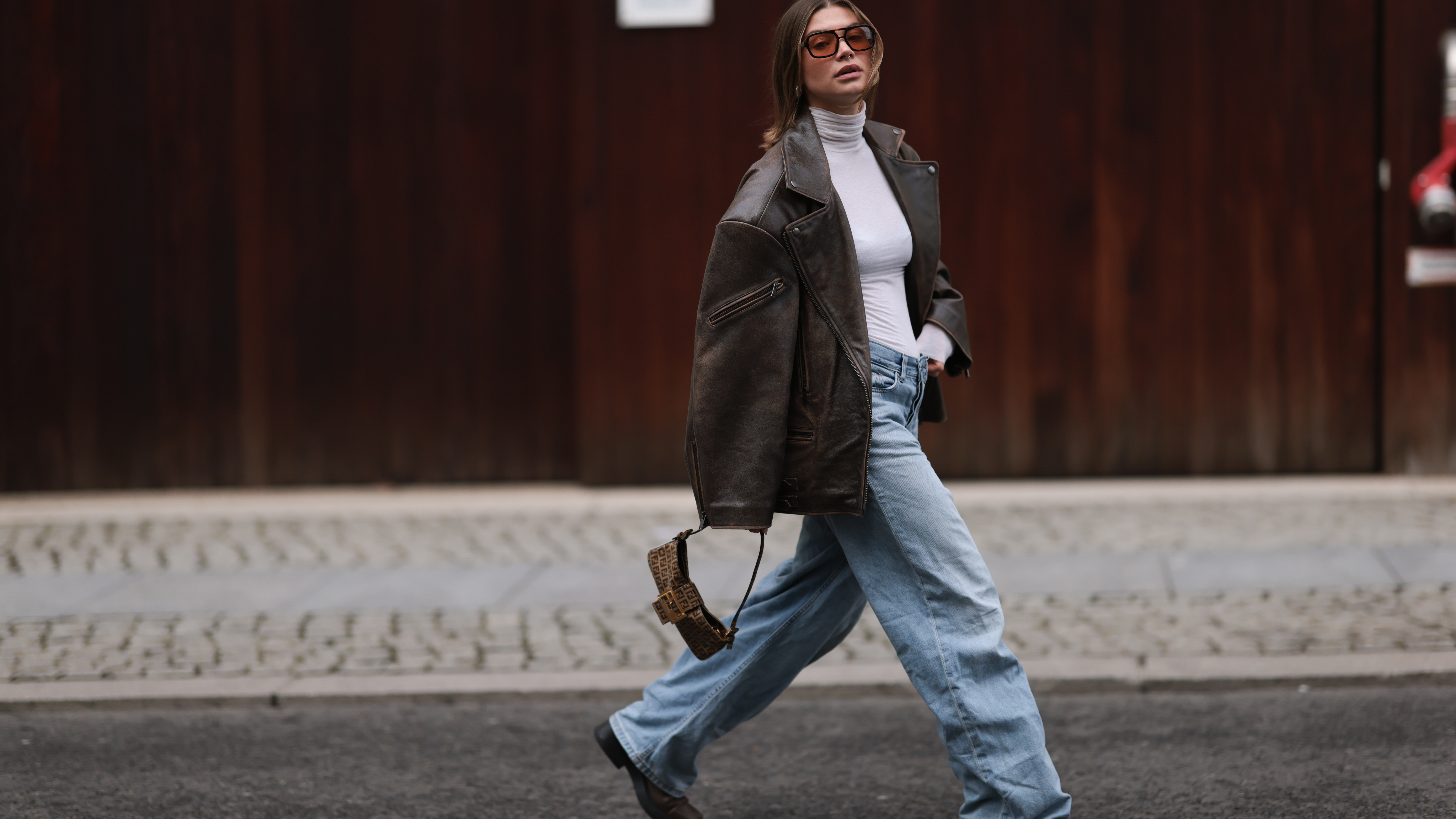 baggy jeans