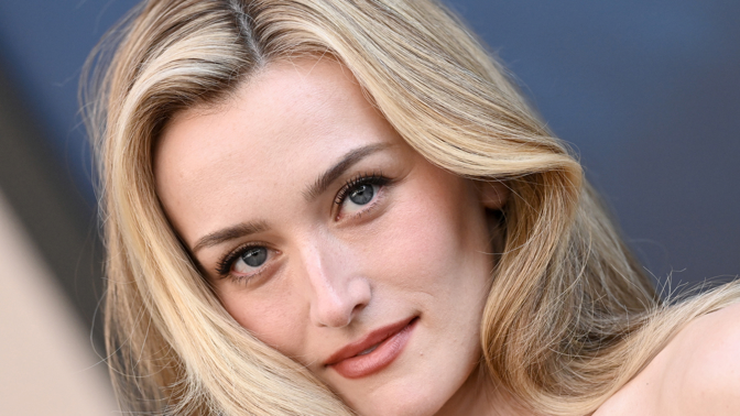 Devadesátková blond
