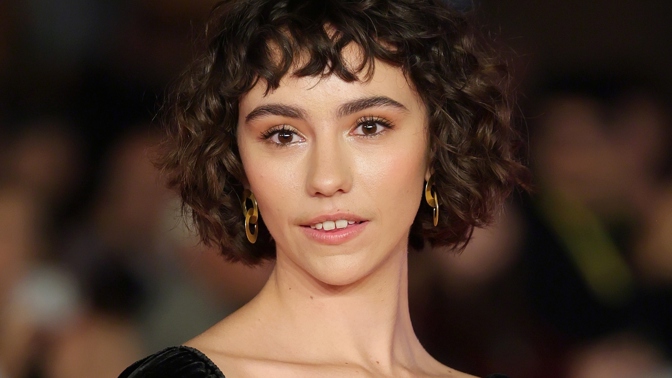 Kudrnatá ofina
