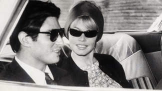 Elastická retro čelenka podle Brigitte Bardot