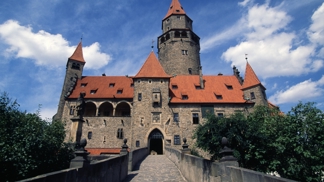 KVÍZ: Poznáte z fotografií české pohádkové hrady a zámky?