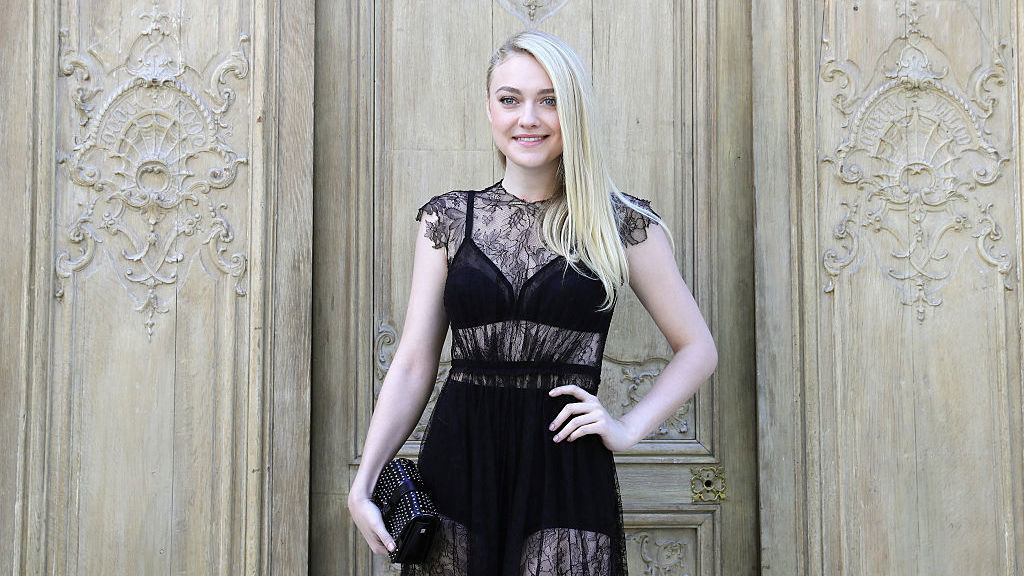 Vyzkoušejte šaty ve stylu gothic - celebrity ví, jak na to
