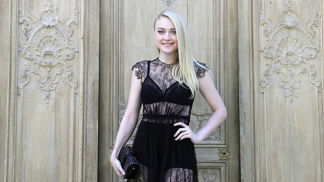 Vyzkoušejte šaty ve stylu gothic - celebrity ví, jak na to