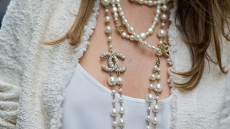 perly Chanel perly Chanel
