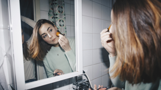 Éra tvářenek: Jaká je nejlepší tvářenka? A jak ji nanést?