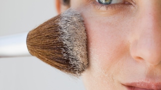 Make-up štětec
Make-up štětec