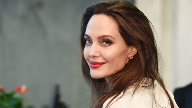 Angelina Jolie Angelina Jolie