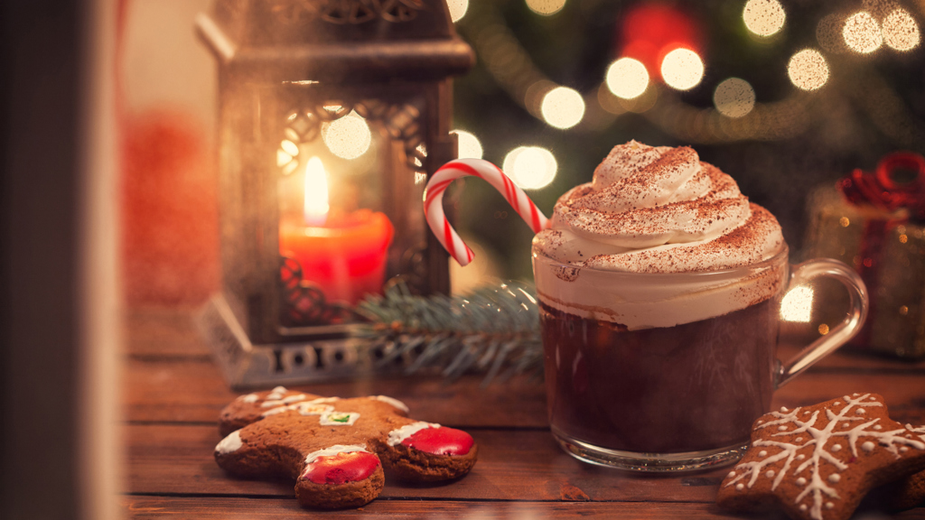 Recept: Domácí perníčkové latté jako z kavárny Recept: Domácí perníčkové latté jako z kavárny