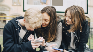 Nová sociální síť, která pobláznila české teenagery. Mají ji i vaše děti?