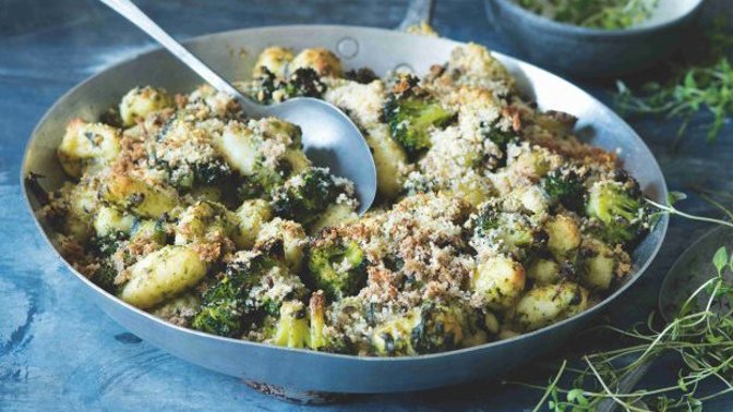 Recept: Gnocchi zapékané s brokolicí a špenátem Recept: Gnocchi zapékané s brokolicí a špenátem
