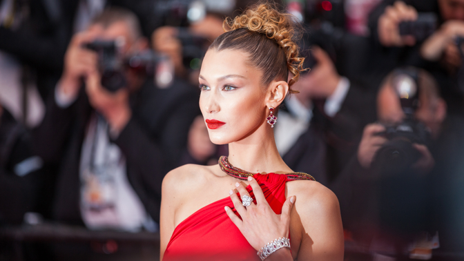 Bella Hadid je dle staré metody zlatého řezu nejkrásnější ženou světa
