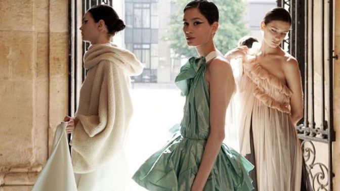 Pařížský haute couture fashion week se odehraje v digitální podobě