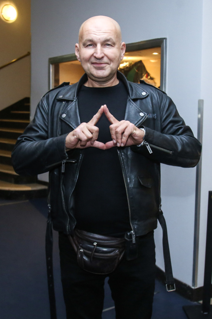 Lou Fanánek Hagen má s holou hlavou spoustu fanoušků.
