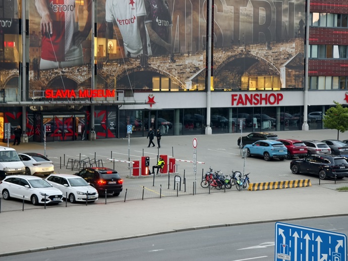 Fotbalový stadion Eden je uzavřený. 