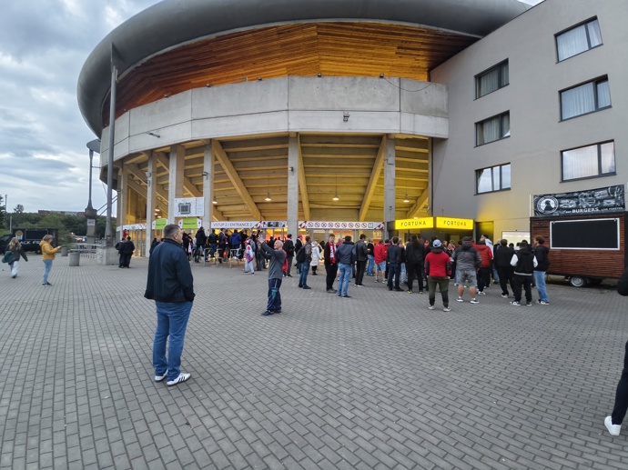 Ve středu se hrál zápas Slavie vs. Jablonec.