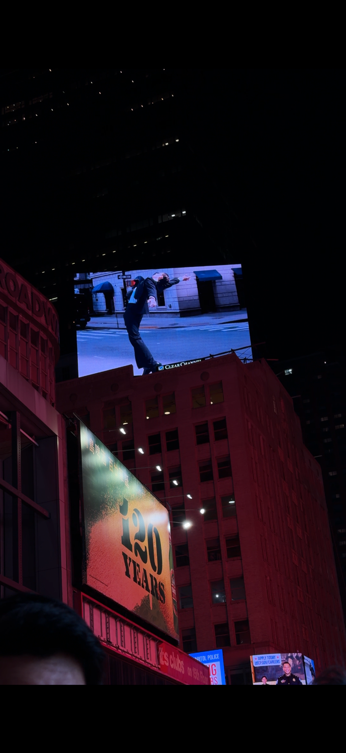 Maxim Onyscuk se dostal na Times Square.