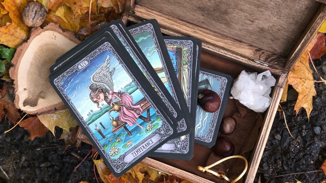 Tarot