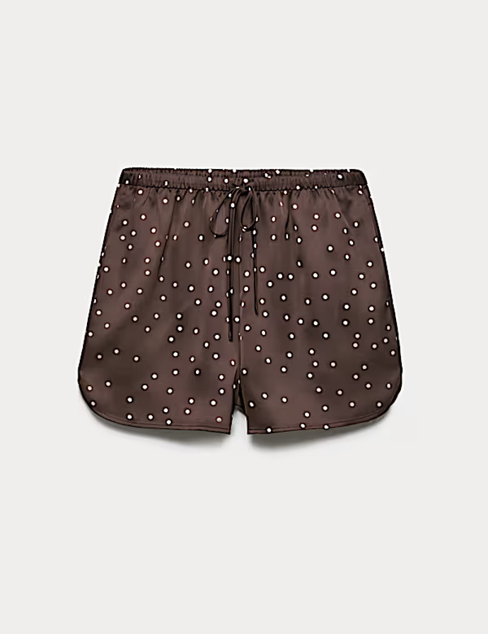 Saténové puntíkované šortky s potiskem, Marks&Spencer, 849 Kč