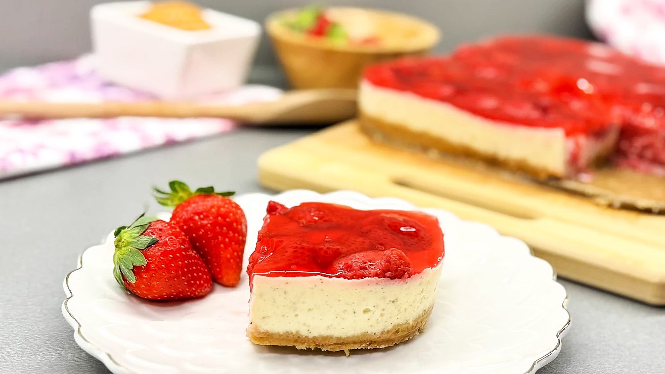 Recepty podle Marianne: Jak vykouzlit neodolatelné jahodové cheesecake řezy 
