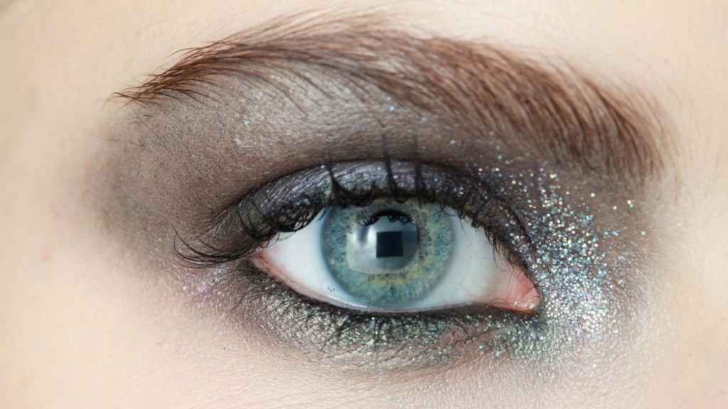 Jak se líčit na party? Jak se líčit na party?