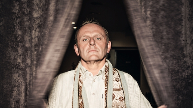 JAROSLAV DUŠEK: Hlavně nezblbnout JAROSLAV DUŠEK: Hlavně nezblbnout