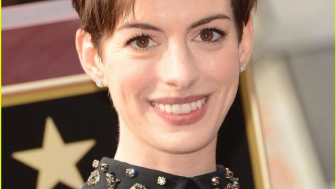 Ann Hathaway Ann Hathaway