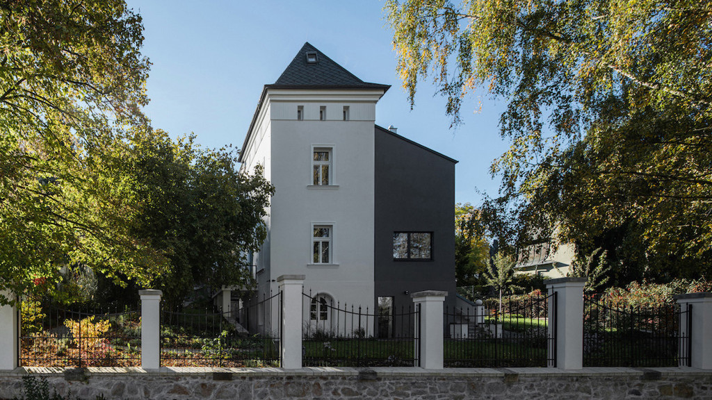 Příbramská vila, kterou obýval spisovatel F. X. Šalda, prošla důkladnou rekonstrukcí Příbramská vila, kterou obýval spisovatel F. X. Šalda, prošla důkladnou rekonstrukcí